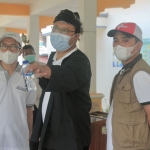 Wali Kota Pasuruan Saifullah Yusuf melakukan kunjungan ke Rumah Sakit Dr. R. Soedarsono dalam rangka meninjau layanan pasien.