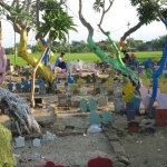 Makam Warna-Warni Desa Balongdowo, Kecamatan Candi. (foto: ist).