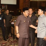 Soekarwo usai sidang paripurna DPRD Jawa Timur