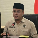 Juru Bicara Kementerian Haji dan Umrah, Ichsan Marsha, saat memberi keterangan pers. Foto: MCH 2026