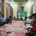 Suasana doa bersama yang digelar relawan Muhibbin-Aushaf.