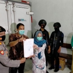 Vaksin Sinovac telah tiba di Kabupaten Tuban dengan pengawalan ketat aparat kepolisian dan telah diterima dinas kesehatan. (foto: ist)
