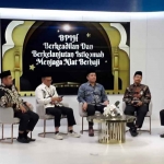 BPKH bersama perwakilan dari Kanwil Kemenag Jatim saat menggelar diskusi publik di Surabaya.