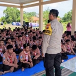 Pembinaan yang dilakukan petugas dari Polsek Krembung.
