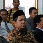 Fahri Hamzah saat mengikuti persidangan di PN Jakarta Selatan, Semin (16/5). foto: vivanews.co.id