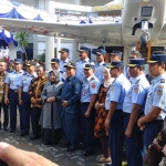 Peresmian monumen pesawat latih tipe Bravo AS202 Bravo di Dinas Pendidikan Kabupaten Lamongan dihadiri 11 perwira tinggi TNI Angkatan Udara.