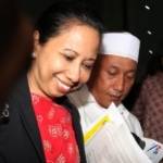 Mantan Menperindag Rini Mariani Soemarno Soewandi usai diperiksa penyidik Komisi Pemberantasan Korupsi (KPK), Jakarta, Selasa (25/6/2013) dalam kasus BLBI