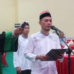 Salah satu narapidana kasus terorisme di Lapas Surabaya saat berikrar setia kepada Negara Kesatuan Republik Indonesia.