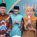 Ketua Dewan Pembina Yayasan Khadijah, Khofifah Indar Parawansa, saat memberi sambutan dalam Halal Bihalal.