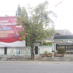 Kantor Dinas Kesehatan Kabupaten Ngawi.