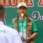 Wakil Wali Kota Pasuruan, Adi Wibowo, saat membuka giat panahan dalam rangka menyambut Hari Santri 2022.
