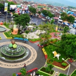 Alun-alun Kota Batu. foto: ngalam.co