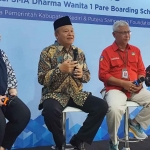 Kepala Disdik Kabupaten Kediri saat memberi sambutan. Foto: Ist