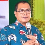 Ketua PWI Jatim Akhmad Munir.