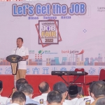 Bupati Lamongan, Yuhronur Efendi, saat menghadiri Job Fair dan Expo Ketenagakerjaan.