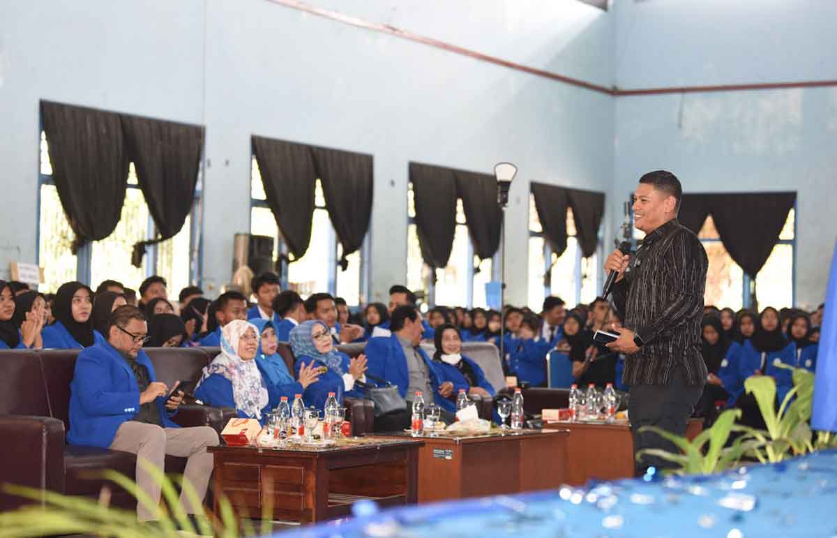 Wali Kota Kediri, Abdullah Abu Bakar, saat memberi sambutan. Foto: Ist