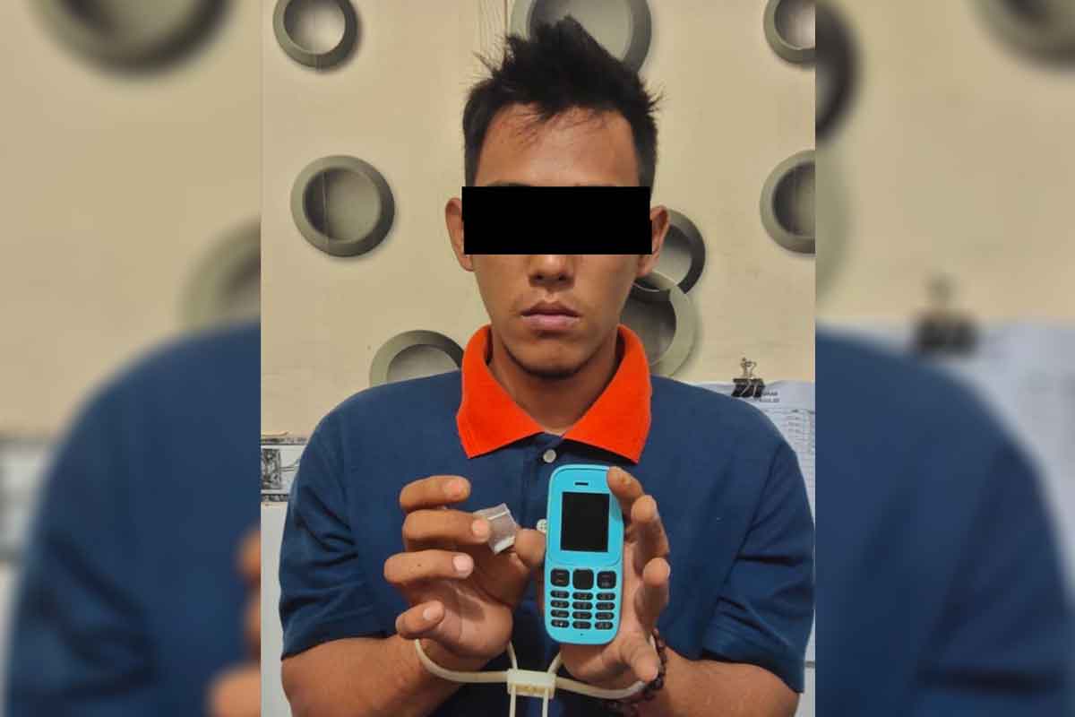 Tersangka penyalahgunaan narkoba MT yang berhasil dibekuk polsek Tlanakan Pamekasan