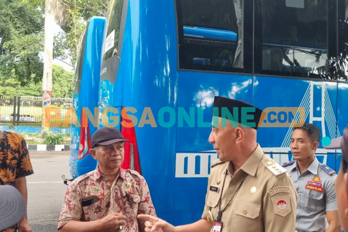 Bus Trans Jatim Dapat Penolakan Sopir Angkot, Begini Kata Pj Bupati ...