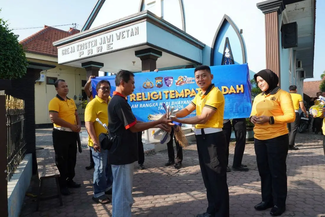 Bakti Religi di sebuah Gereja di Kecamatan Pare. (Ist). 