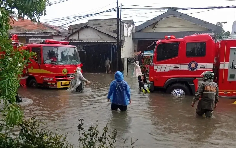 Dok. Jl Raya Simo Kalangan pada Senin, pukul 08.00 WIB.