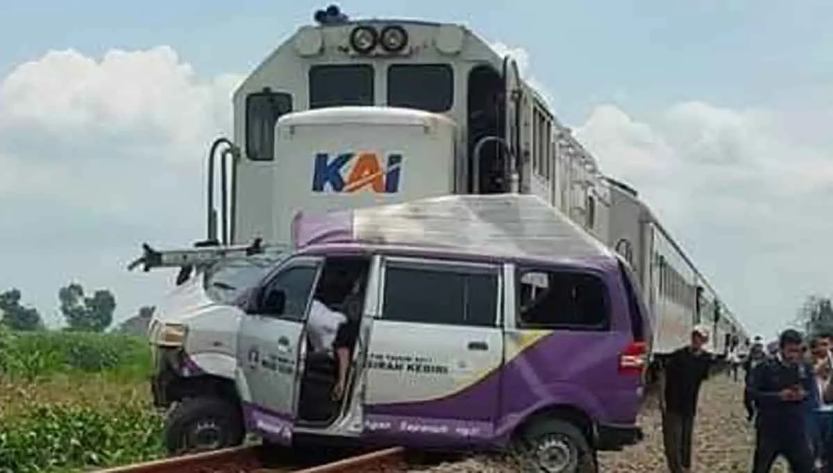 kai-catat-134-kecelakaan-di-perlintasan-sebidang-hingga-juni-2026
