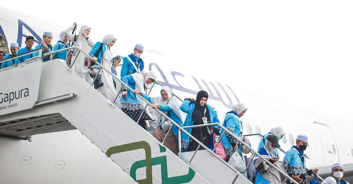 90-persen-jemaah-haji-telah-pulang-ke-tanah-air-kemenhaj-pastikan-layanan-hingga-kloter-terakhir