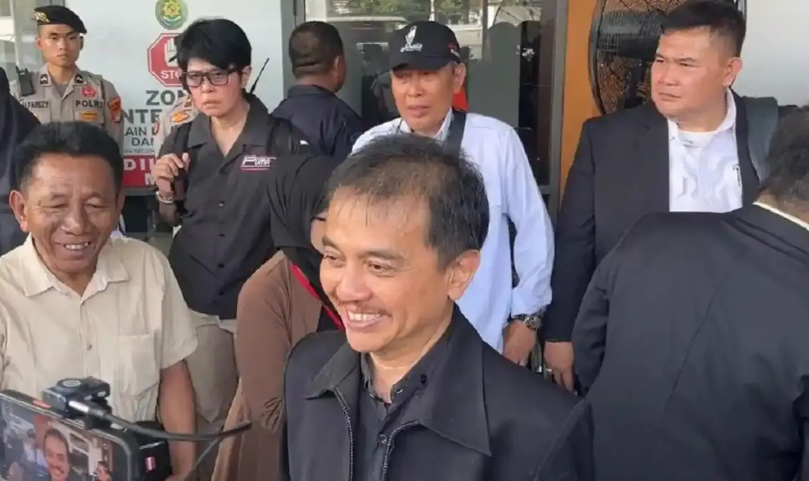 roy-suryo-gugat-penggeledahan-rumah-minta-hakim-nyatakan-tak-sah