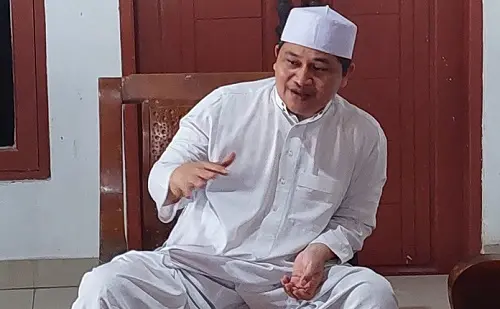 viral-menag-prof-nazaruddin-cium-tangan-presiden-kiai-imad-gak-pantes-rendahkan-agama