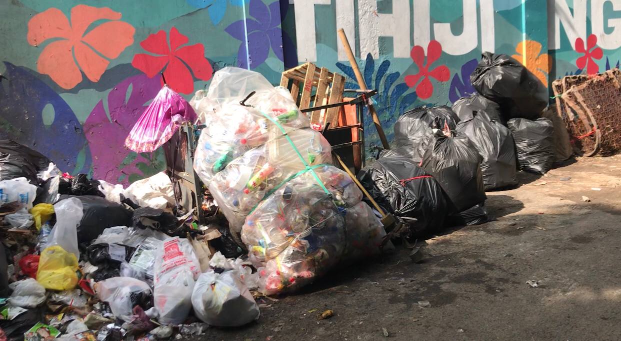 Studi Kasus Kesadaran Masyarakat Ledeng akan Bahaya Sampah Plastik. Foto: Ist