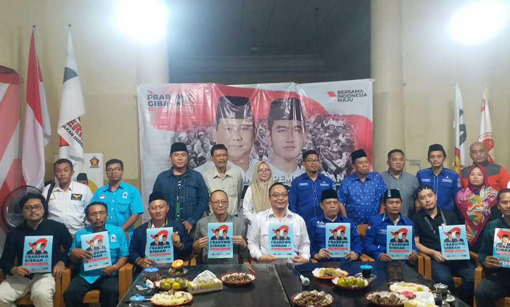 Para pengurus 9 parpol anggota KIM saat rapat bersama. Foto: Ist.