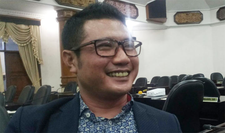 Fahmi Fikroni, Manajer Persatu Tuban.