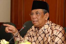 KH Hasyim Muzadi.