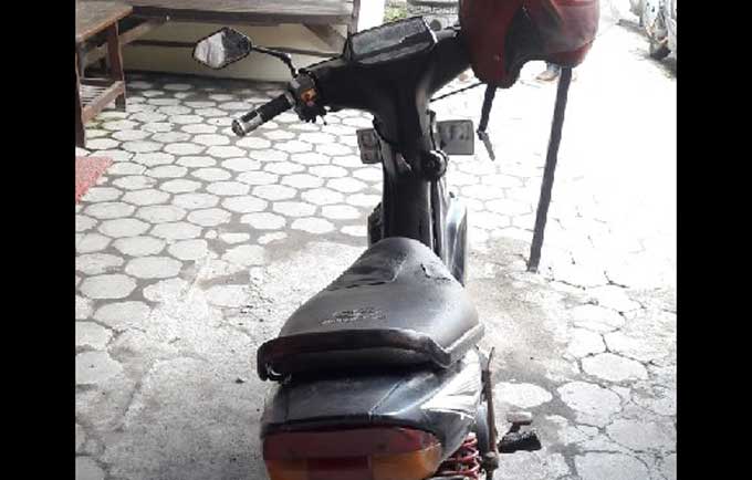 Sepeda motor barang bukti pencurian.