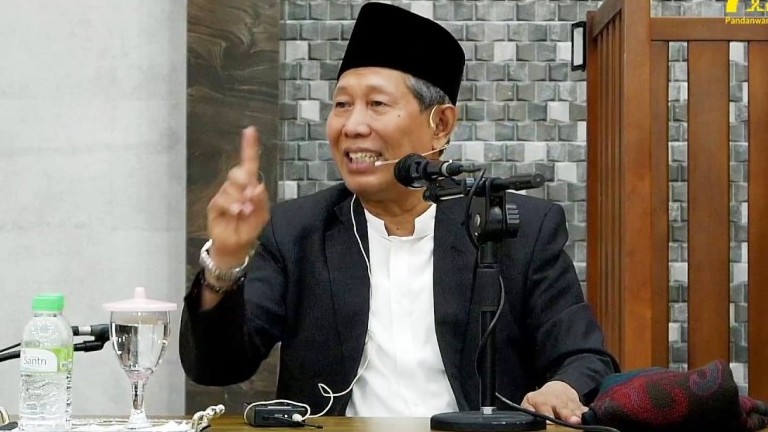 Dr KH Ahmad Musta