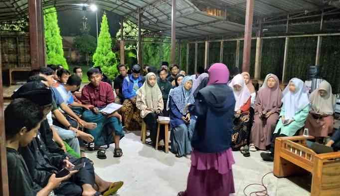 Kegiatan youth leader camp di Pacet, beberapa waktu lalu. Foto: Ist. 
