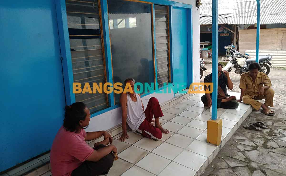 Warga Kelurahan Kanigaran, Kota Probolinggo. Foto: SUGIANTO/BANGSAONLINE