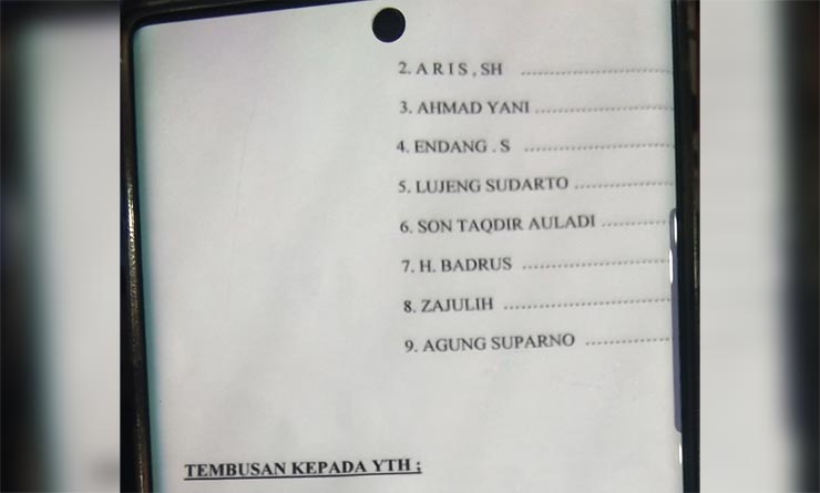 Daftar nama-nama oknum wartawan dan LSM yang dicatut MH saat meminta uang Rp 125 juta. Daftar tersebut diberikan salah satu pengurus KPSP Setia Kawan kepada media.
