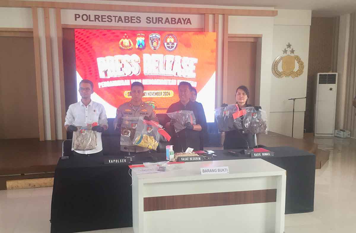 Polisi Bongkar Motif Janda Dibunuh Kekasih di Surabaya, Dipicu Surat Gadai Emas