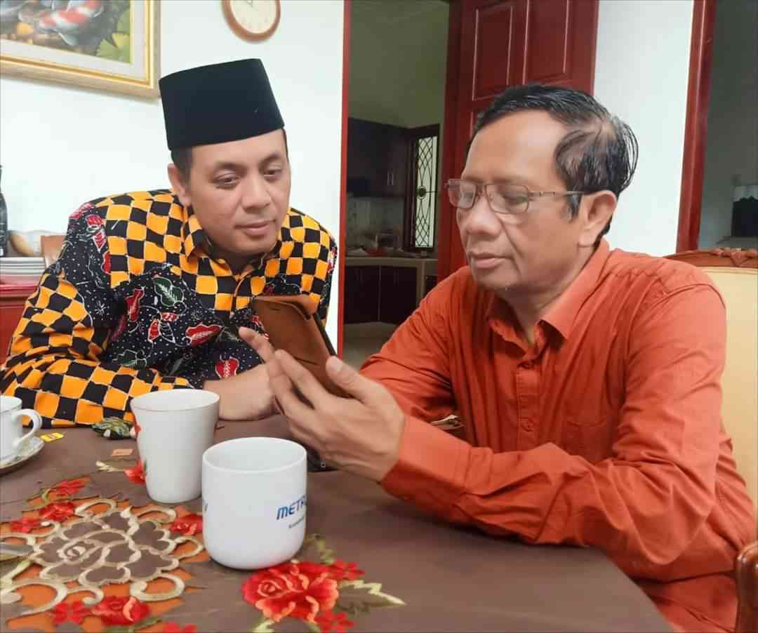 Prof Dr Mahfud MD dan Firman Syah Ali