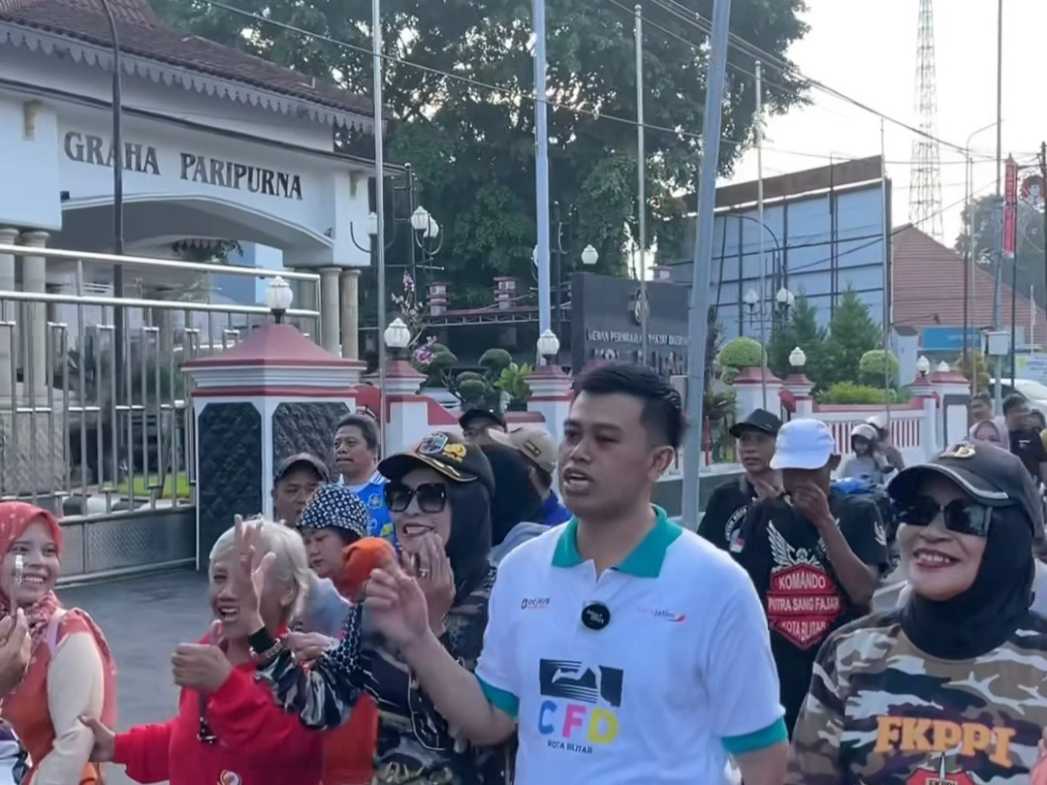 Wali Kota Blitar Resmikan CFD GEMAS, Ajak Warga untuk Sehat dan Dorong Perekonomian UMKM