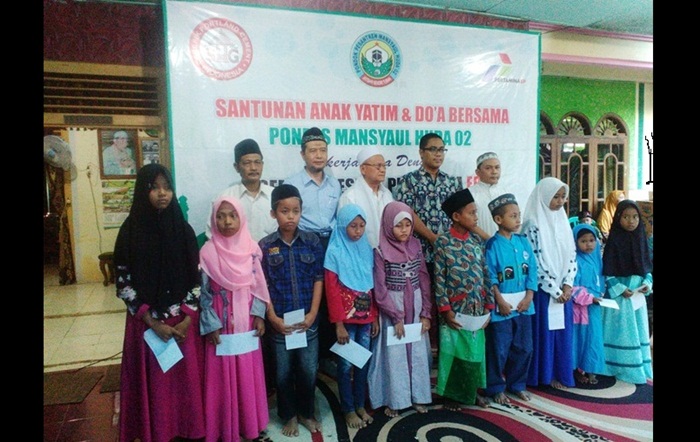 Puluhan santri dan anak-anak yatim yang berasal dari Kecamatan Senori mendapatkan berkah ramadan.