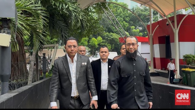 Khalid Basalamah Penuhi Panggilan KPK, Diperiksa dalam Kasus Dugaan Korupsi Kuota Haji