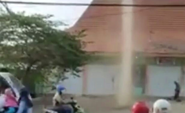 Puting Beliung Viral di Medsos, BPBD Kabupaten Probolinggo Minta Warga Waspada