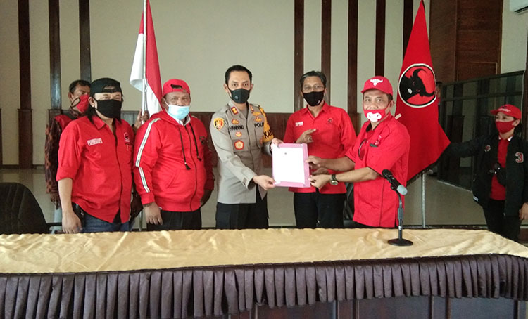 DPC PDIP Nganjuk Desak Polisi Usut Tuntas Aktor Pembakaran Bendera