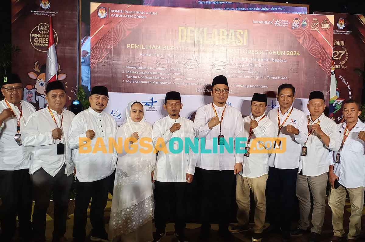 Calon wakil bupati, Asluchul Alif, saat menghadiri deklarasi kampanye damai yang digelar KPU Gresik. Foto: SYUHUD/BANGSAONLINE