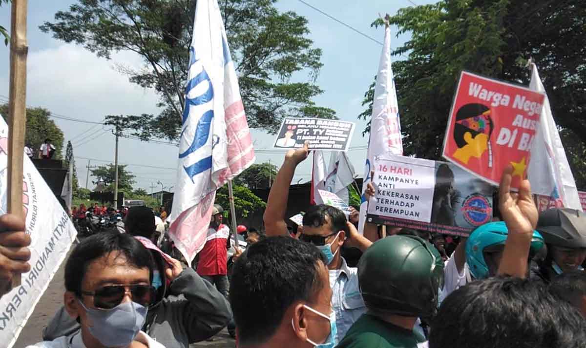 Kasus KDRT Pemilik Perusahaan Picu Aksi Demo Buruh di Pasuruan