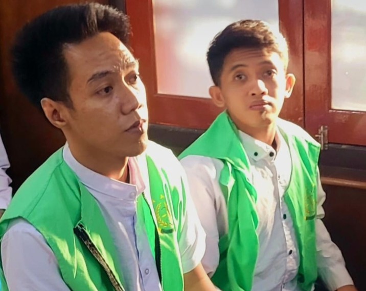 Terdakwa saat menjalani persidangan