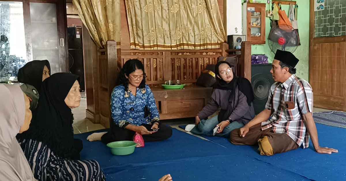 Rumah duka PMI asal Blitar yang menjadi korban tewas dalam kebakaran di Tai Po Hongkong.