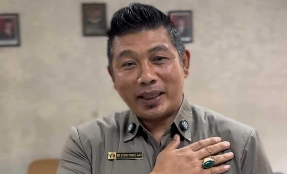 Anggota Pansus LKPJ DPRD Kabupaten Blitar, Stack Poncogati.