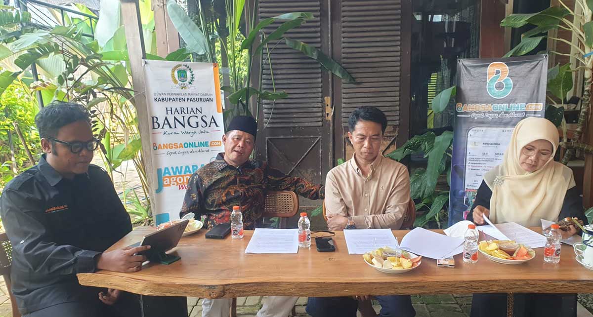 Anggota Komisi IV DPRD Kabupaten Pasuruan saat podcast bersama BANGSAONLINE dalam program Jawara atau akronim dari Jagongan Wakil Rakyat.
